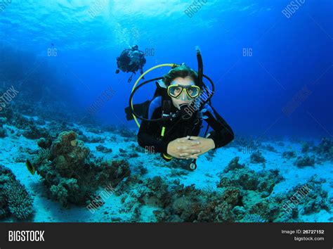 Young Woman Scuba Image & Photo (Free Trial) | Bigstock