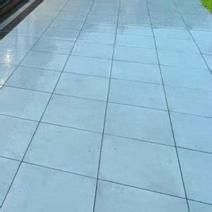 This Aosta White Porcelain Patio Stone Paving Slab Has A Chic Pale