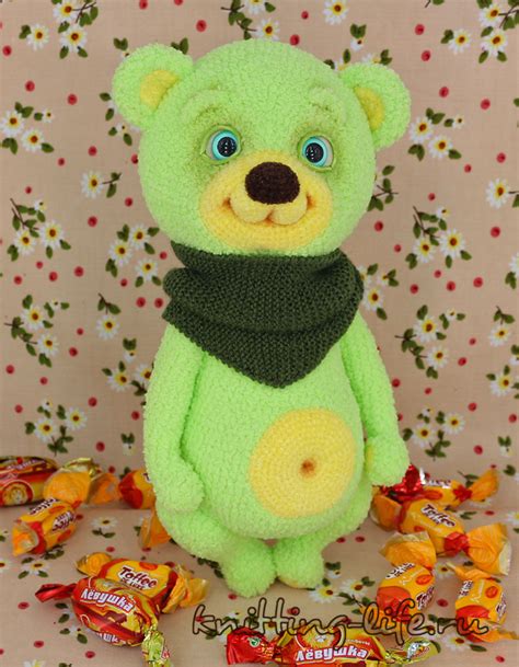 Мишка Барни