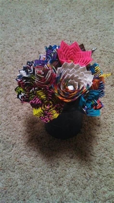 20 Easy Duct Tape Flowers | 101 Duct Tape Crafts