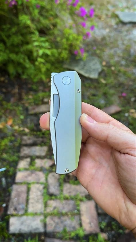 Vero Nova Production Sample! : r/knifeclub