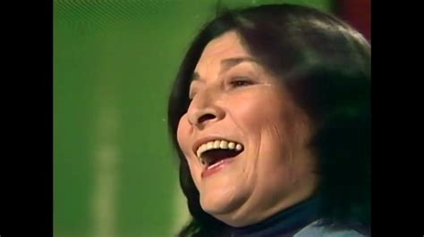 Mercedes Sosa Canci N Con Todos En Vivo Youtube