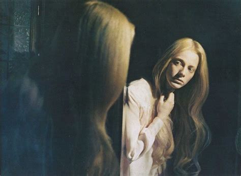 gorgeous   sondra locke      vintage news