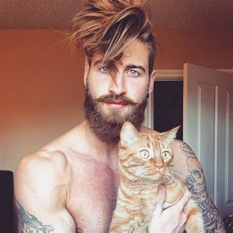 Hot Dudes With Kittens Is Still The Most Purrfect Instagram Account Ever New Pics Bored