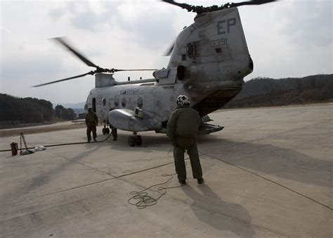 Ch 46e Sea Knight Helicopter Rodriguez Live Fire Complex Flickr