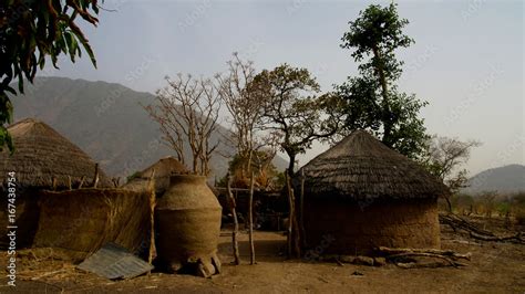 View To Fulani Tribe Village Tchamba Cameroon Stock Foto Adobe Stock