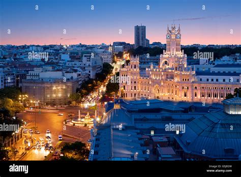 The Palacio de Comunicaciones and Madrid skyline at night Stock Photo - Alamy