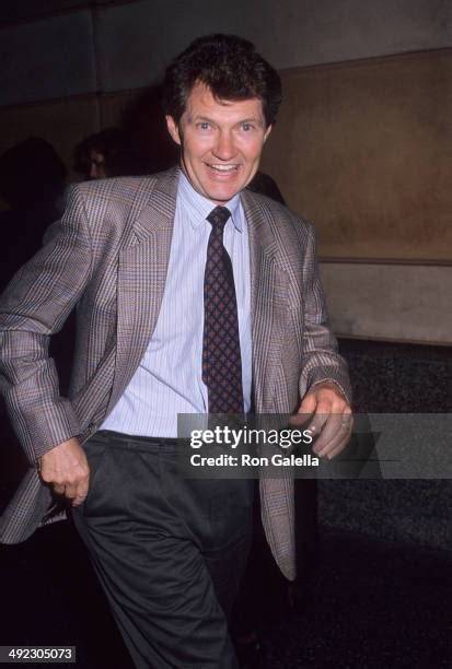 Andrew Robinson (Actor) Photos and Premium High Res Pictures - Getty Images