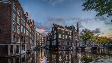 Amsterdam Bridge Building And Canal Netherlands 4K HD Travel Wallpapers ...