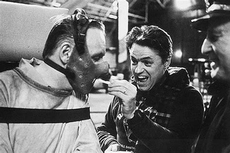 Behind The Scenes Photos From Famous Movies 80 Pics