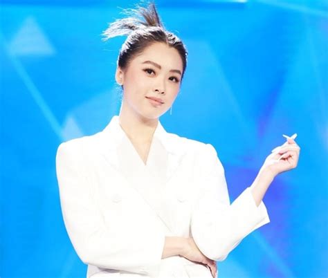 Hot girl Vietnam Idol làm nữ chính Người Ấy Là Ai từng ám ảnh vì bạn trai điên tình