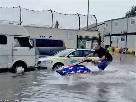 Londoners Count Cost Of Biblical Flash Floods Big World Tale