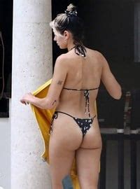 Dua Lipa S Best Thong Bikini Photos From Her Miami Vacation