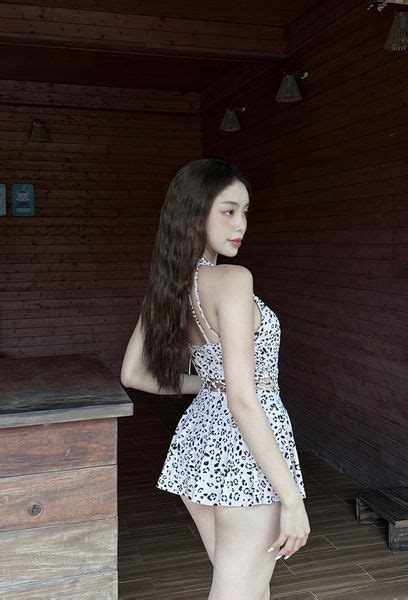 Đồ bơi bikini Nữ một mảnh cổ yếm đan dây tiểu thư quyến rũ P2P Bikini Thương hiệu đồ bơi nữ