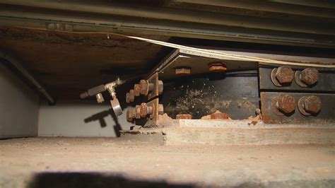 Shock Absorbers Protect State House From Earthquakes Wltx