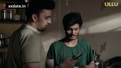 Indian Horny Waitress Hardcore Fucked With Client In Hotel Room 1