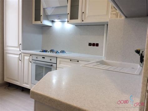 Угловая столешница для кухни Corian Rain Cloud — купить по цене 84600 ...
