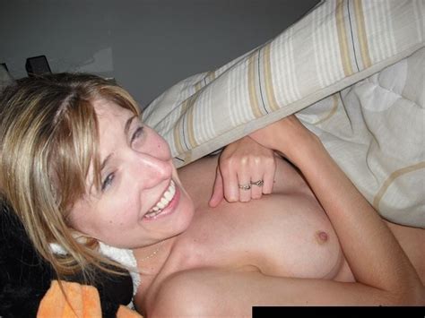 Amateur Blonde Milf Small Tits X Porn Pic