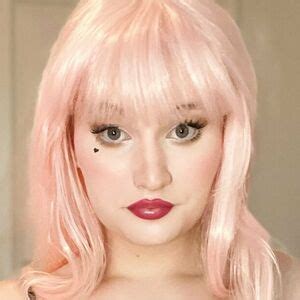 Annika Grace Nude Photo