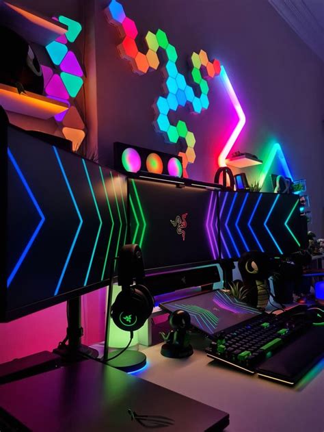 Razer Chroma Setup ft. Govee, Cololight, Nanoleaf : r/razer