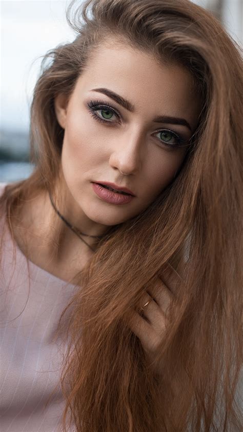 X Brunette Model Girls Hd For Iphone Wallpaper Coolwallpapers Me