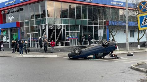 TV8 md FOTO VIDEO Accident în centrul Tiraspolului Un automobil s