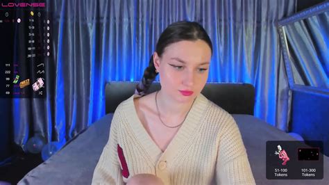 Petite Booty Big Boobs Teen Babe Webcam Teasing Show