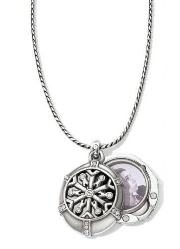 Brighton Winter Sparkle Locket Necklace 16 18 Nwt Jl9321 List 58 Ebay