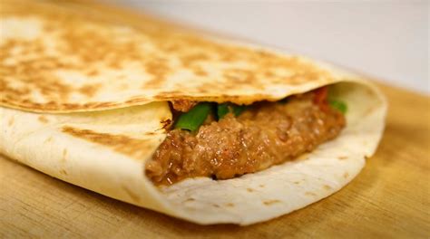Буррито — рецепт коронного мексиканского блюда