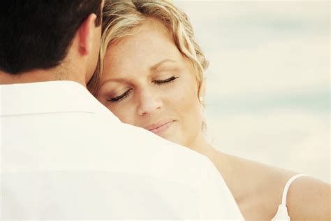 Toy Boy Quando Gli Uomini Preferiscono Le Donne Mature