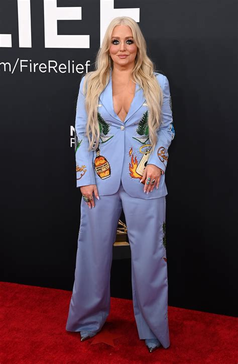 Grammy 2025: confira todos os looks do tapete vermelho