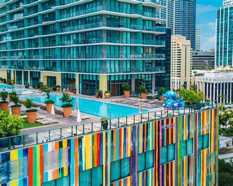 8 Amazing Rooftop Pools In Miami That Should Be On Your Radar This Summer