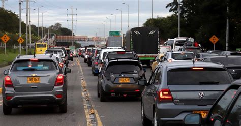 Caos En La Autopista Norte Volvió A Romperse Tubo Del Acueducto La Fm