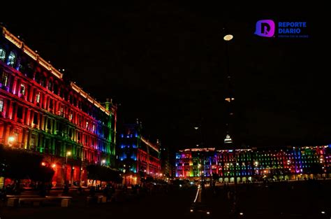 Monumentos Y Edificios En CDMX Se Iluminan Con Los Colores De La