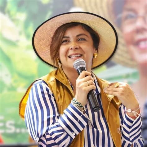 Aura Cristina Geithner Enciende Tik Tok Con Video En Sugerente Bikini Infobae