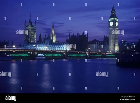 Houses Of Parliament Westminster Bridge River Thames London England Uk