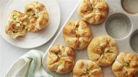 How to Make Grands! Mini Chicken Pot Pies Video - Pillsbury.com