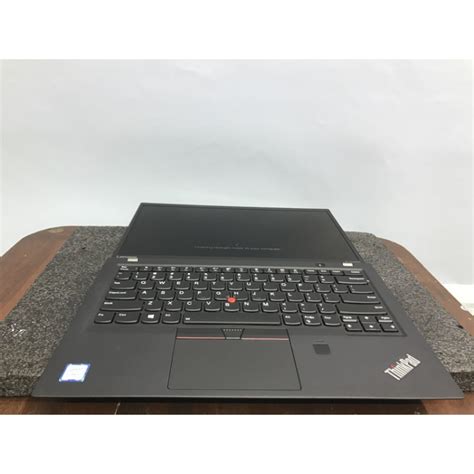 Lenovo Thinkpad X1 Carbon Gen 5