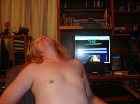 My Wife Posing Naked For Too Blue Porn Pictures XXX Photos Sex Images 4012339 PICTOA