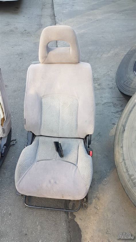 Дясна седалка за нисан алмера N16 2001g Седалки | Резервни части ...
