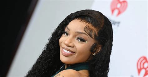 GloRilla Announces Release Date For "Wanna Be" Remix With Cardi B