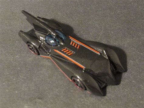 My Best Toys Hot Wheels Batmobile Lote H