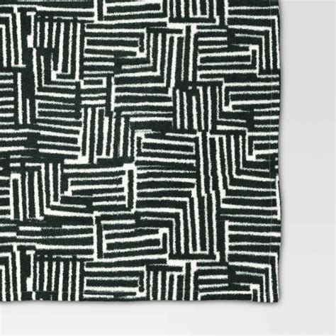 Patterned Labyrinth Faux Shearling Throw Blanket Green Room