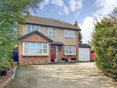 Bogshole Lane Herne Bay Bed Detached House For Sale