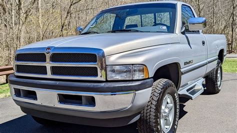 Dodge Ram 1500 Laramie Slt