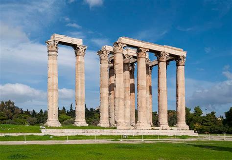 Top 8 Interesting Temple of Olympian Zeus Facts