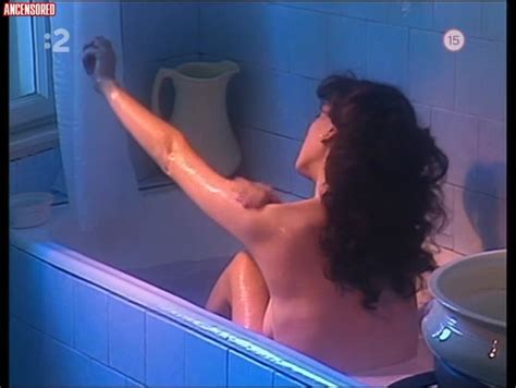 Naked Dana Zaoralova In Erotikon TV Series