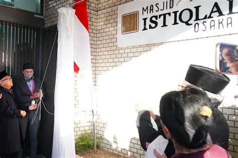 Foto Fakta Masjid Istiqlal Osaka Dekat Destinasi Wisata Populer