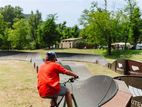 Camping Le Castel Rose Yelloh Village In Anduze