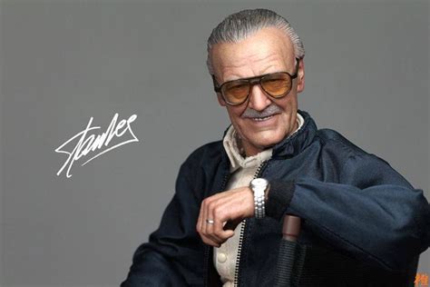 Pin By Ultraben On Hot Toys Mens Sunglasses Hot Toys Men